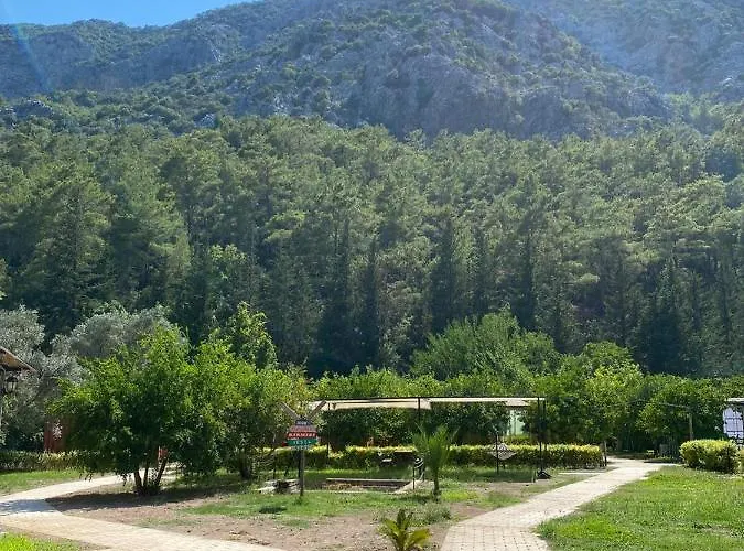 호텔 Holiday Box Club *